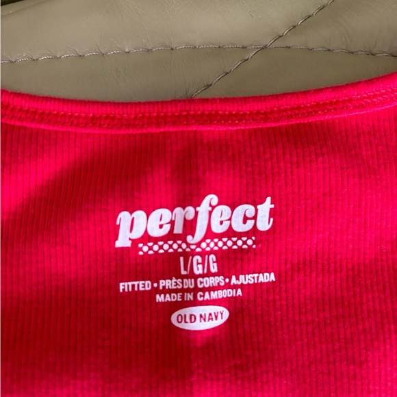 Old Navy Size L - Perfect Fitted Tank - NWOT - color is red - Picture 2 of 3